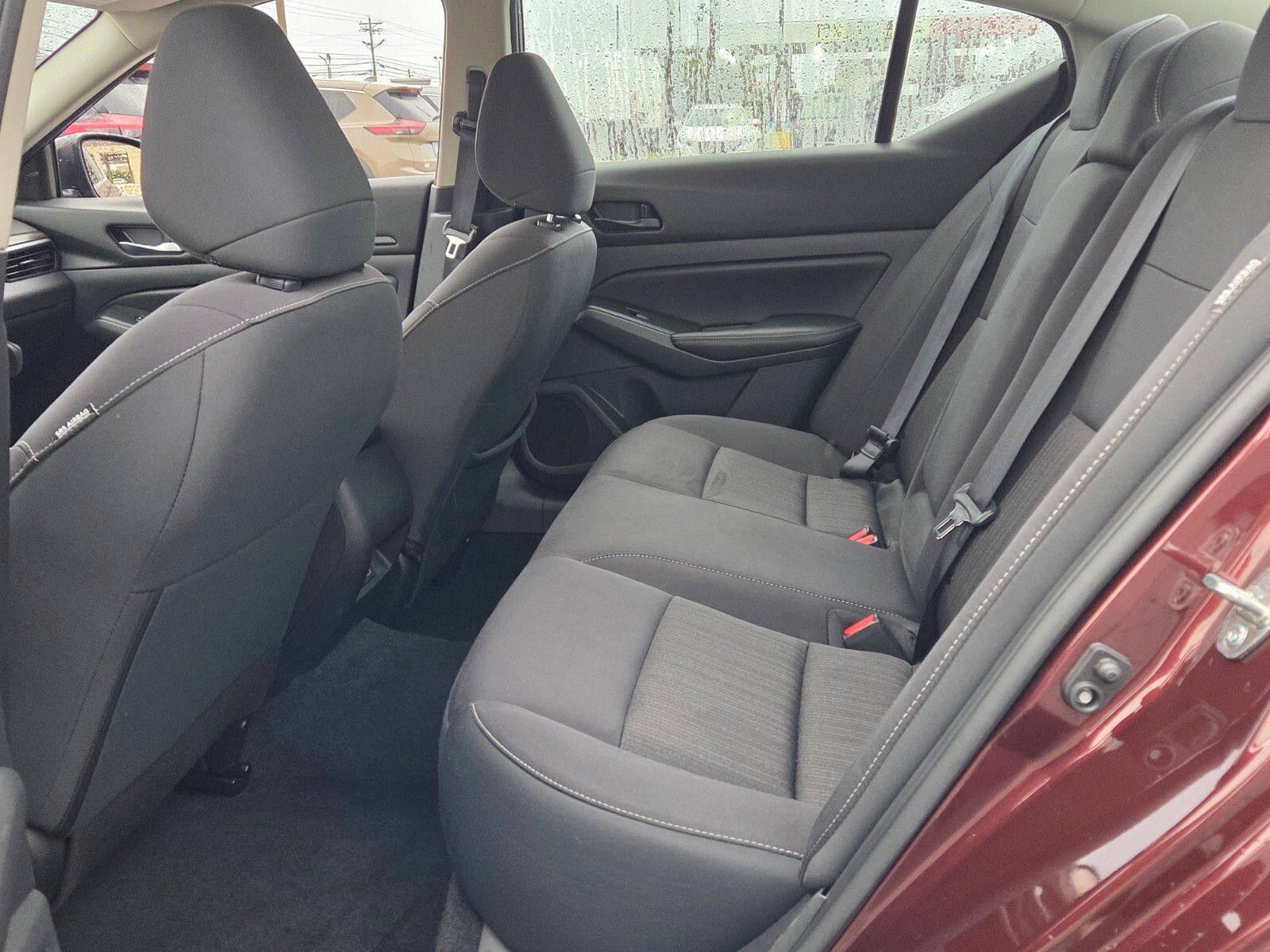 Used 2025 Nissan Altima 2.5 SV FWD image 6