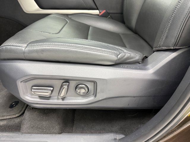 Used 2022 Toyota Tundra Limited image 27