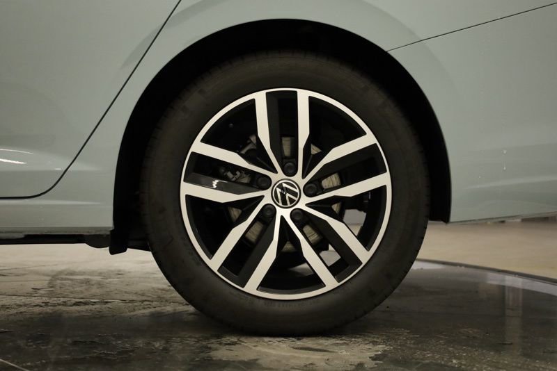 New 2026 Volkswagen Jetta SE image 35