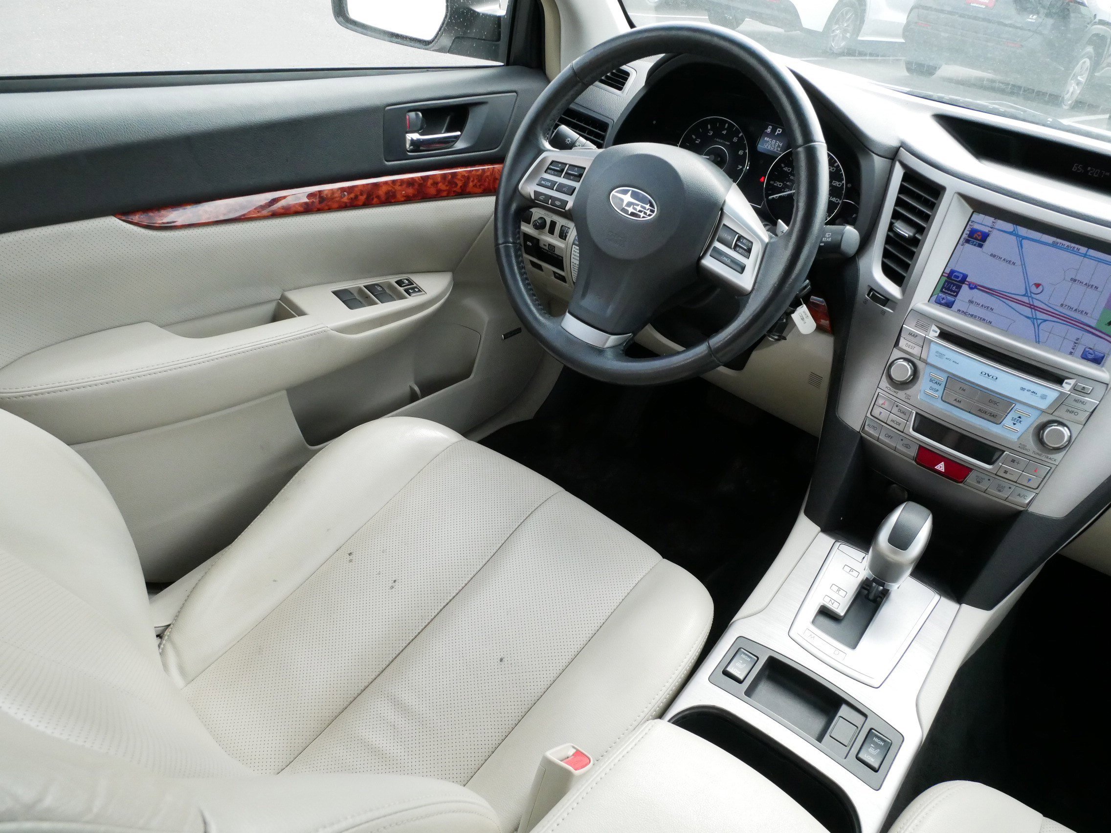 Used 2012 Subaru Outback 3.6R Limited image 9