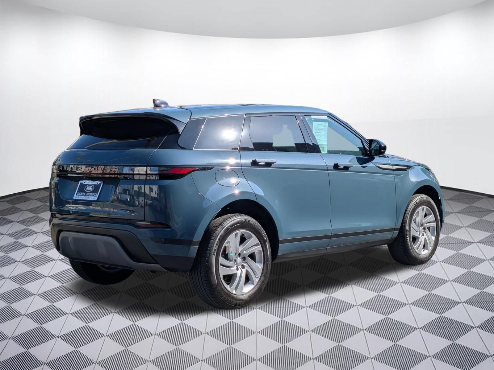 Used 2026 Land Rover Range Rover Evoque S AWD/4WD image 5