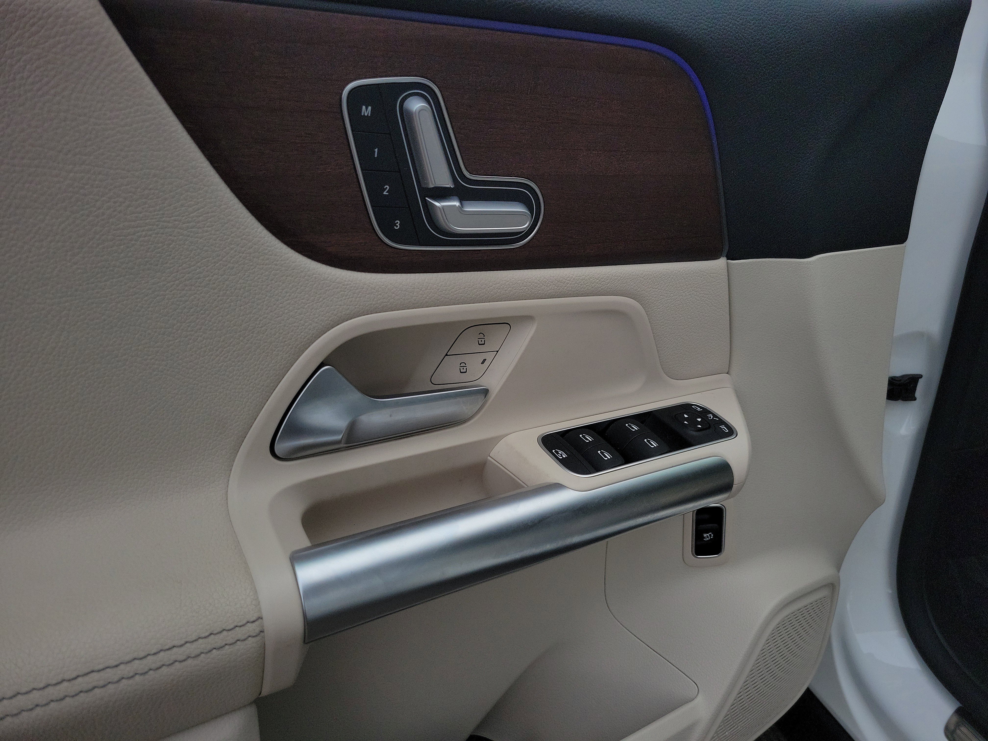 Certified 2023 Mercedes-Benz GLA 250 image 21