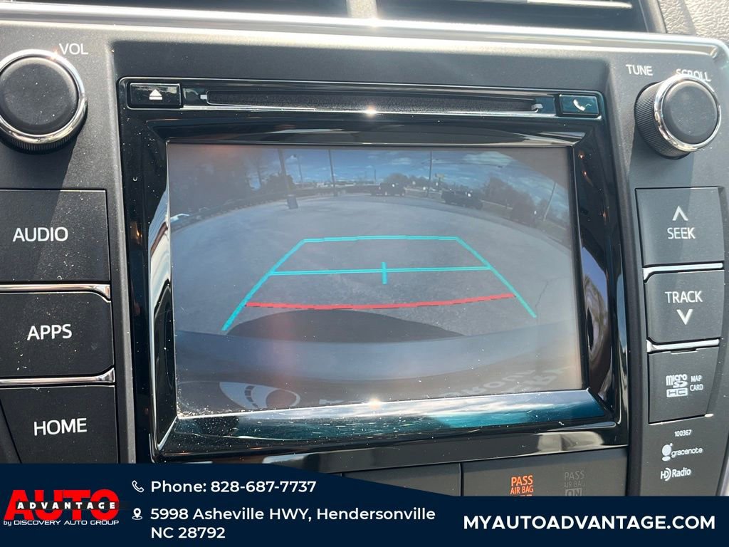 Used 2015 Toyota Camry XLE w/ Moonroof Package FWD image 15