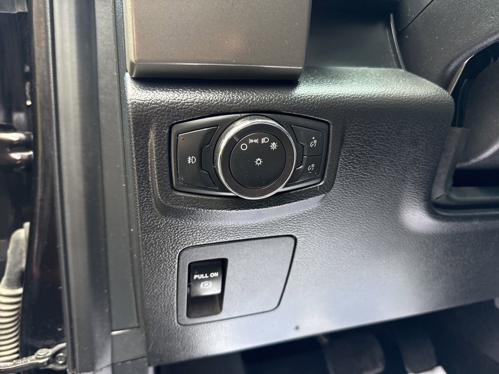 Used 2021 Ford Expedition XLT AWD/4WD image 15