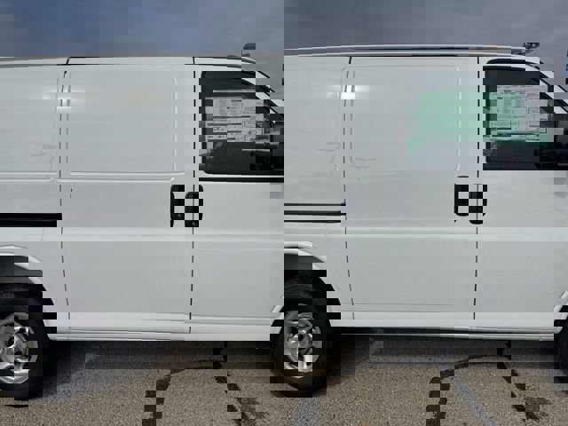New 2025 Chevrolet Express 2500 w/ Driver Convenience Package image 6