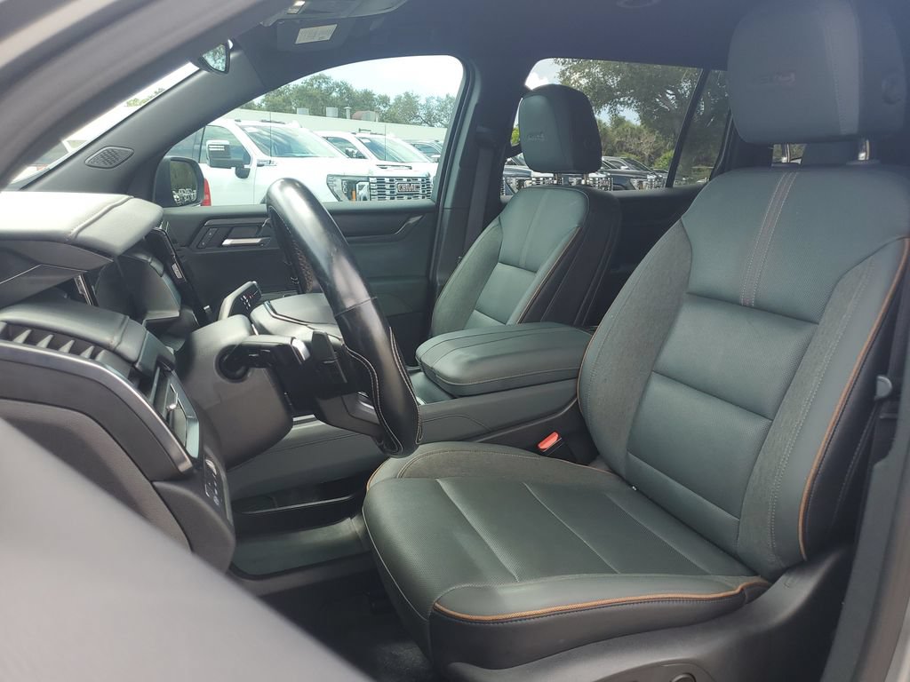 Used 2025 GMC Acadia AT4 AWD/4WD image 21