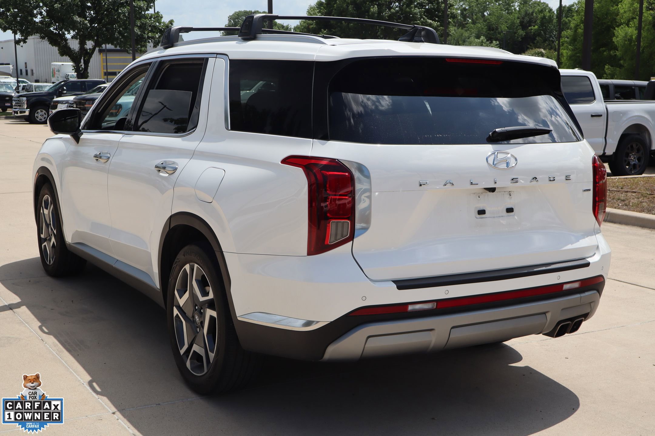 Used 2024 Hyundai Palisade Limited AWD/4WD image 6