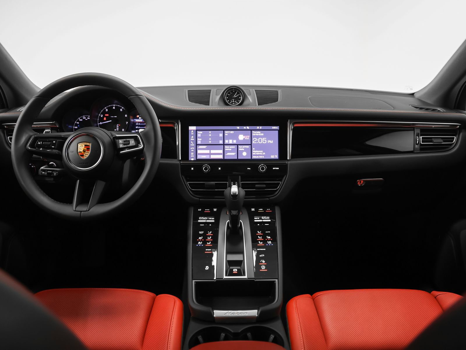 New 2026 Porsche Macan image 30
