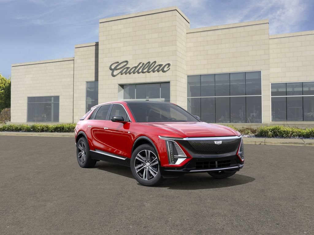 New 2026 Cadillac Lyriq Luxury w/ LPO, Floor Liner Package