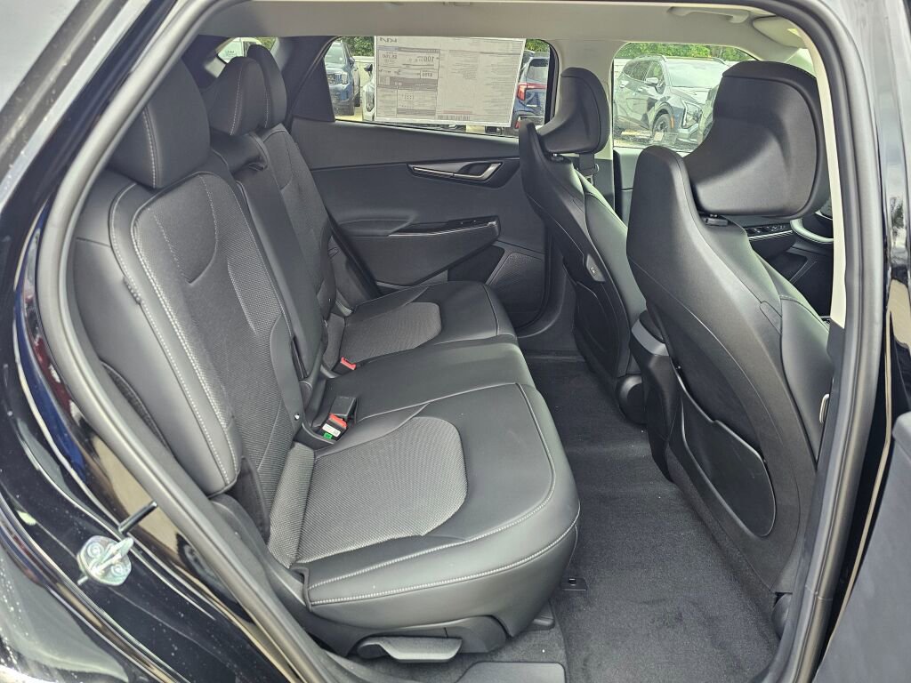 New 2025 Kia EV6 Light w/ Light LR Technology Package image 25