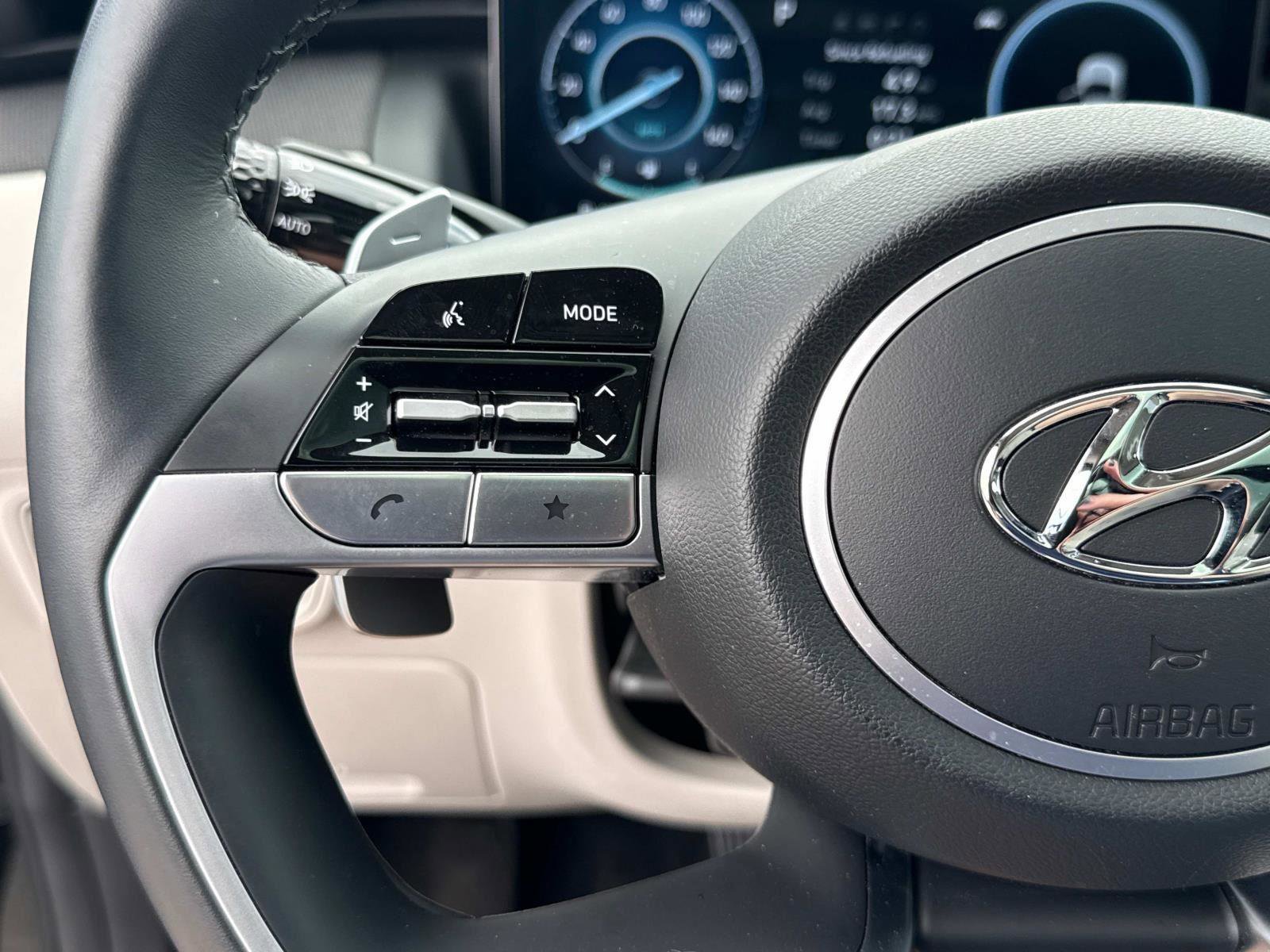 Used 2024 Hyundai Tucson Limited image 9