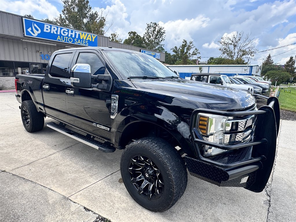Used 2018 Ford F250 Lariat w/ Lariat Ultimate Package AWD/4WD image 3