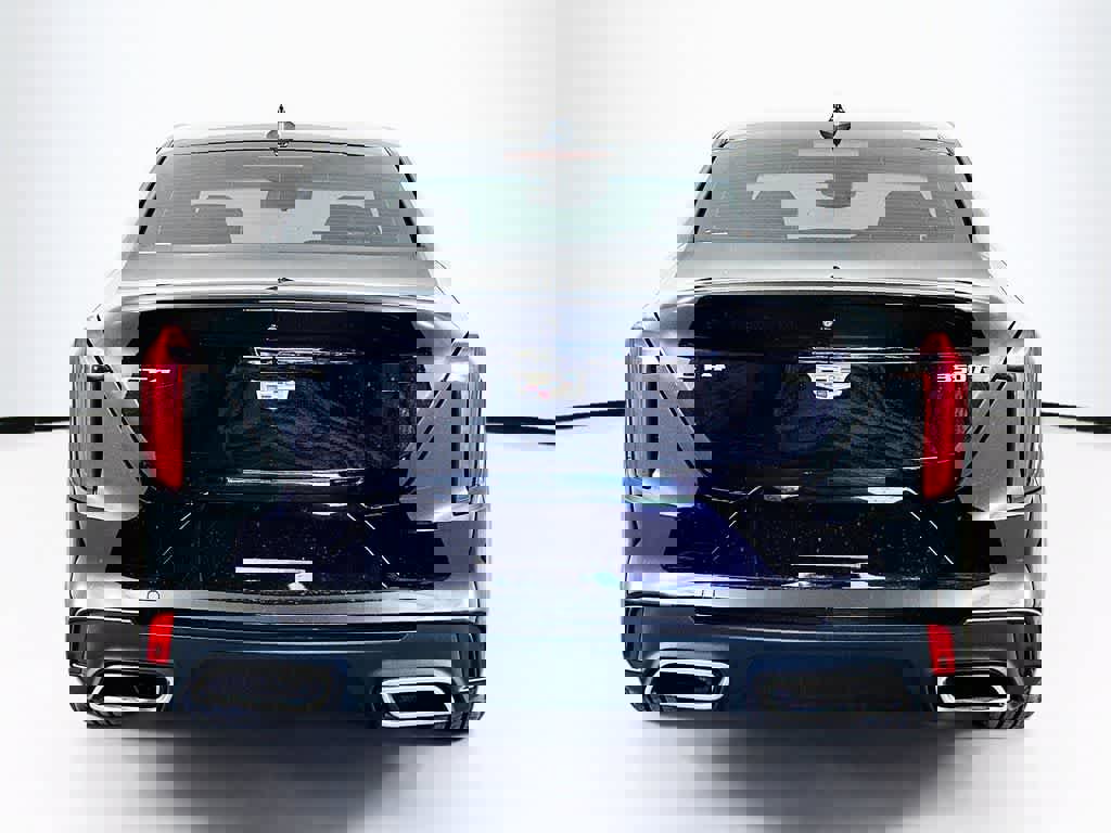 Used 2020 Cadillac CT4 Luxury w/ Cold Weather Package image 5