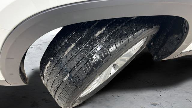 Used 2021 Volkswagen Atlas SE w/ Towing Package image 32