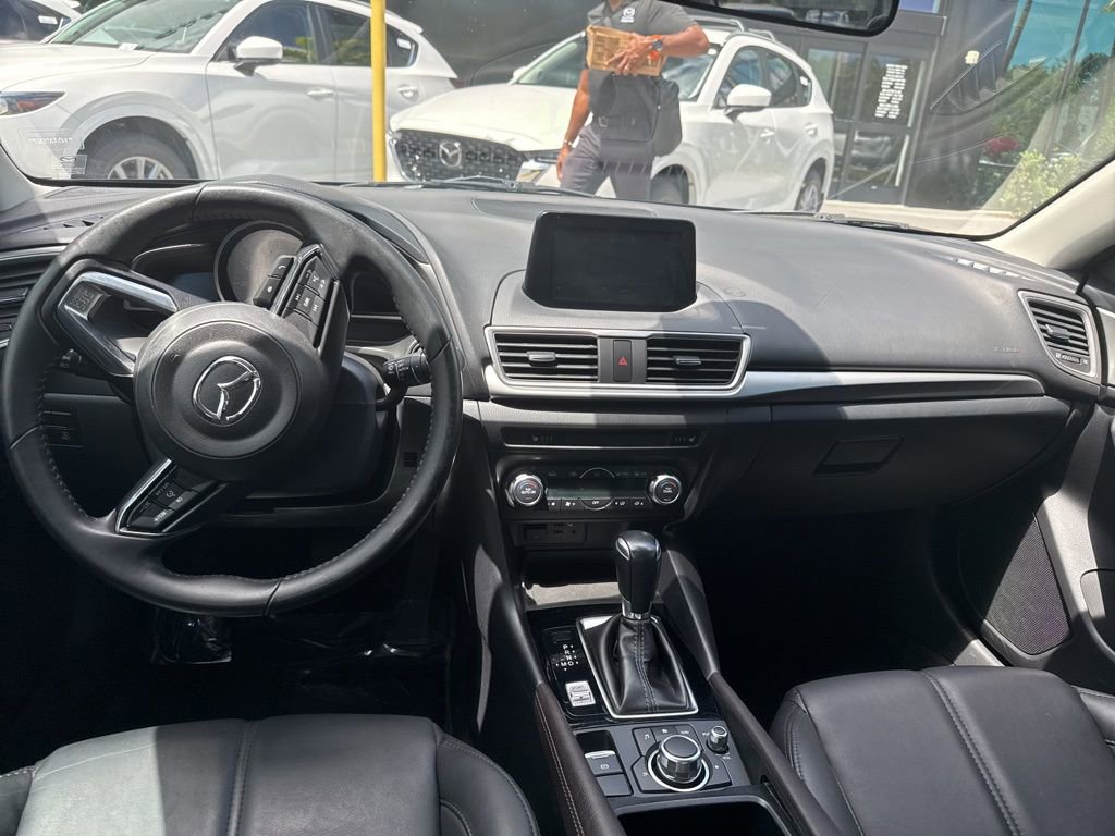 Used 2018 MAZDA MAZDA3 Touring FWD image 22