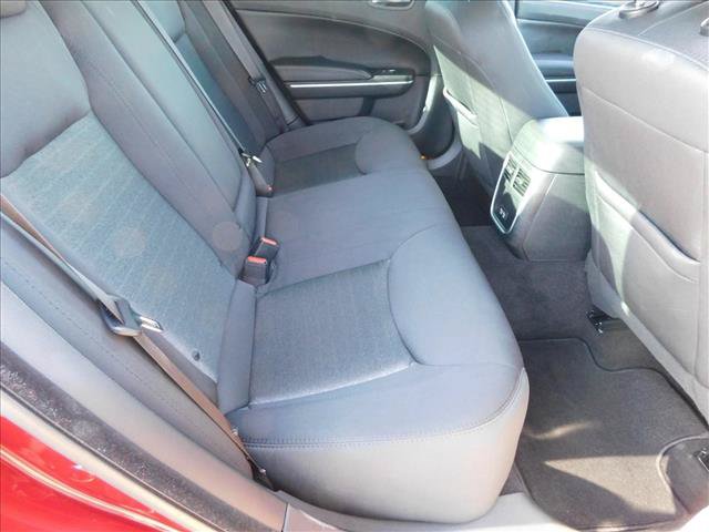 Used 2021 Chrysler 300 Touring w/ Driver Convenience Group RWD image 26