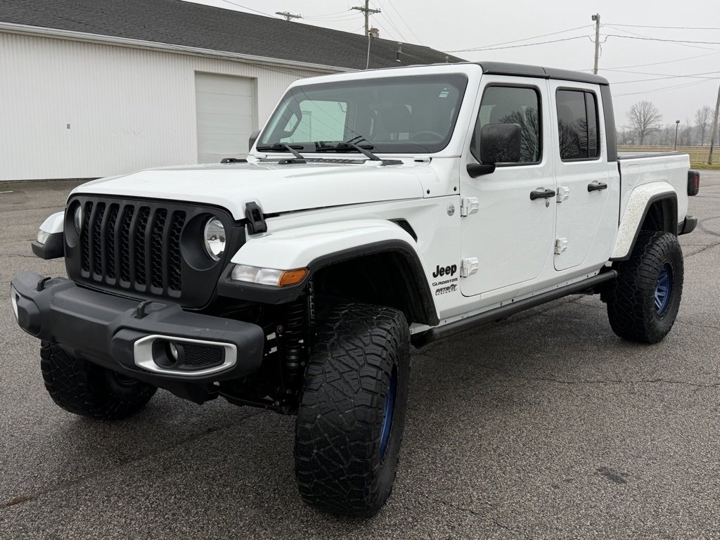 Used 2021 Jeep Gladiator Sport image 10