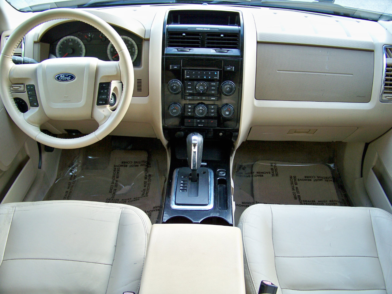 Used 2009 Ford Escape Limited AWD/4WD image 21