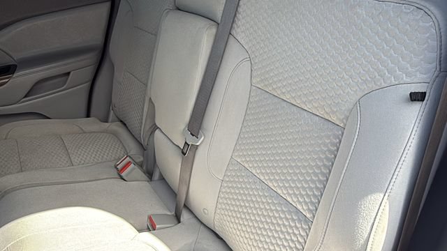 Used 2019 GMC Acadia SLE w/ LPO, Floor Liner Package FWD image 25