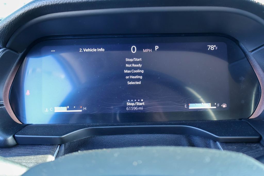 Used 2023 Jeep Grand Cherokee Limited w/ Luxury Tech Group II image 11