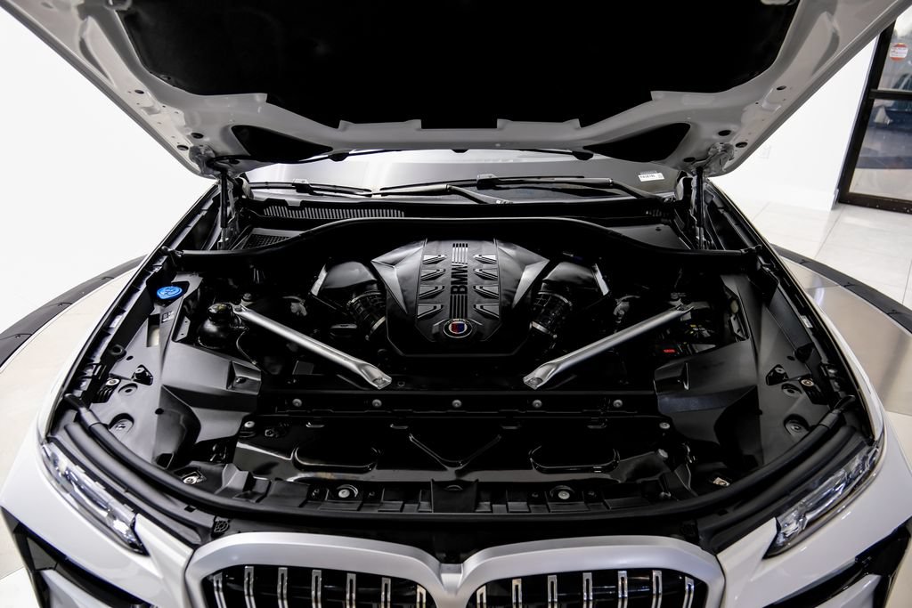 Used 2025 BMW ALPINA XB7 AWD/4WD image 68