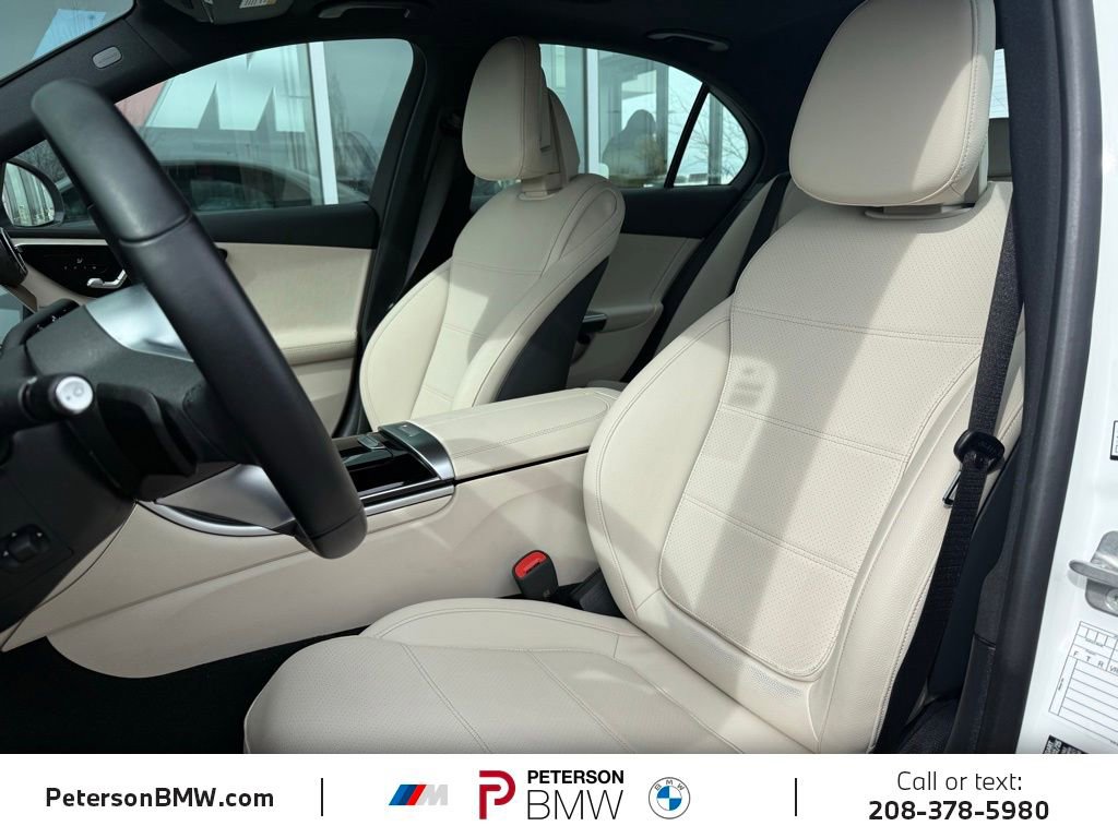 Used 2025 Mercedes-Benz C 300 4MATIC Sedan image 19