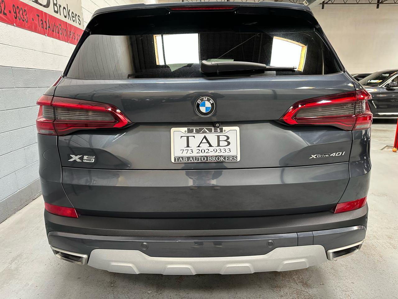 Used 2019 BMW X5 xDrive40i w/ Convenience Package image 4