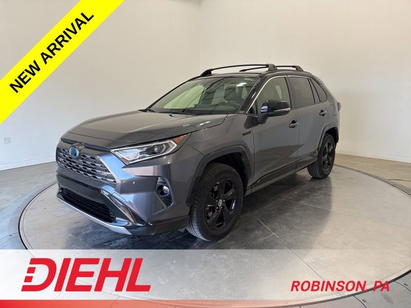Used 2020 Toyota RAV4 XSE image 3