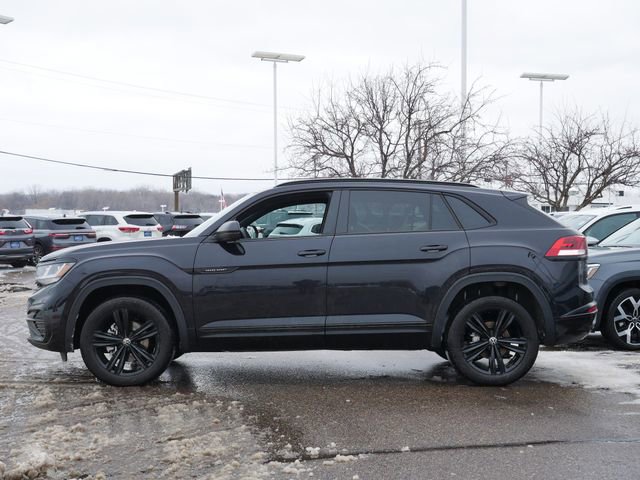 Certified 2023 Volkswagen Atlas Cross Sport SEL R-Line image 4