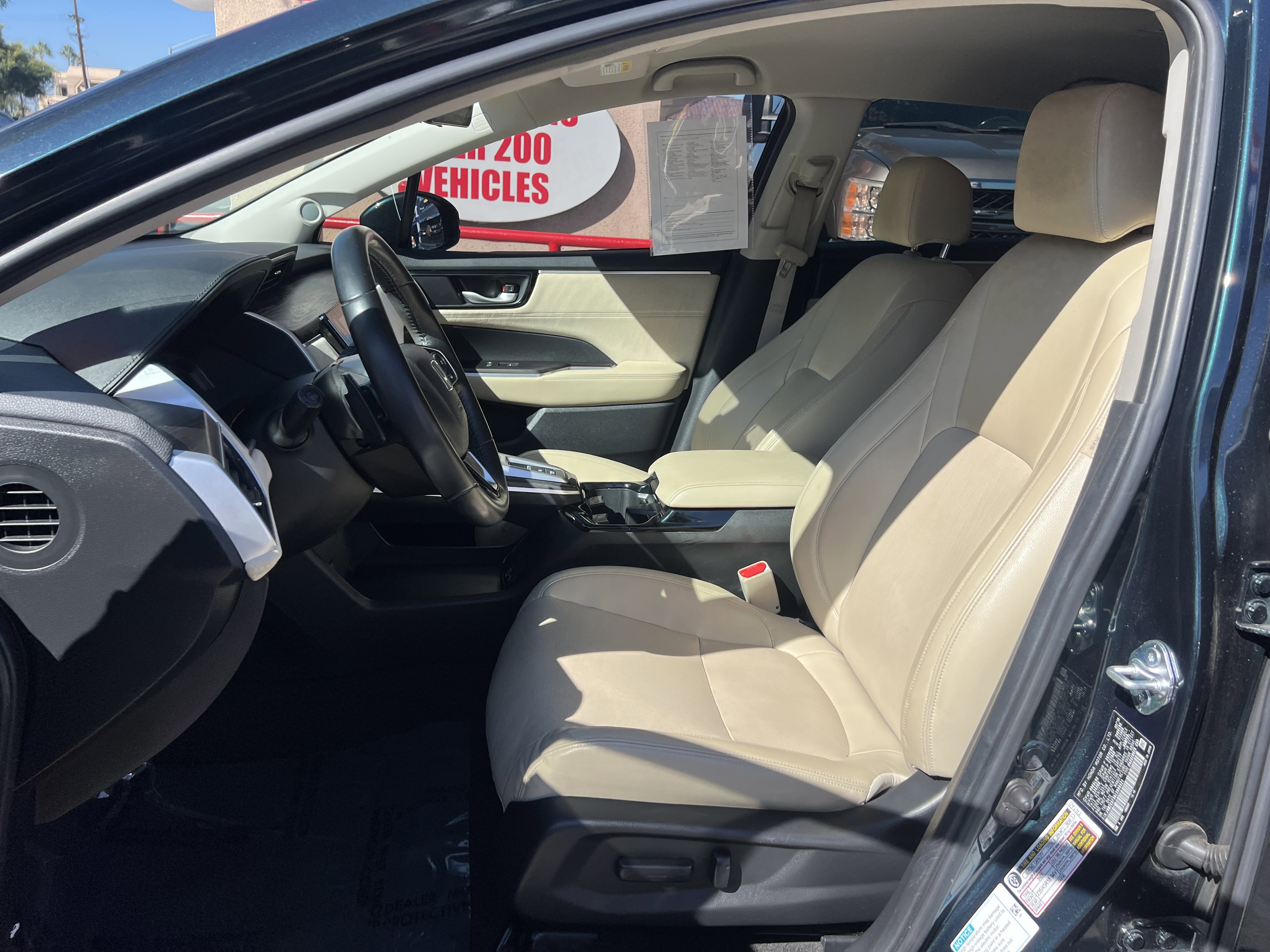 Used 2020 Honda Clarity Touring image 17