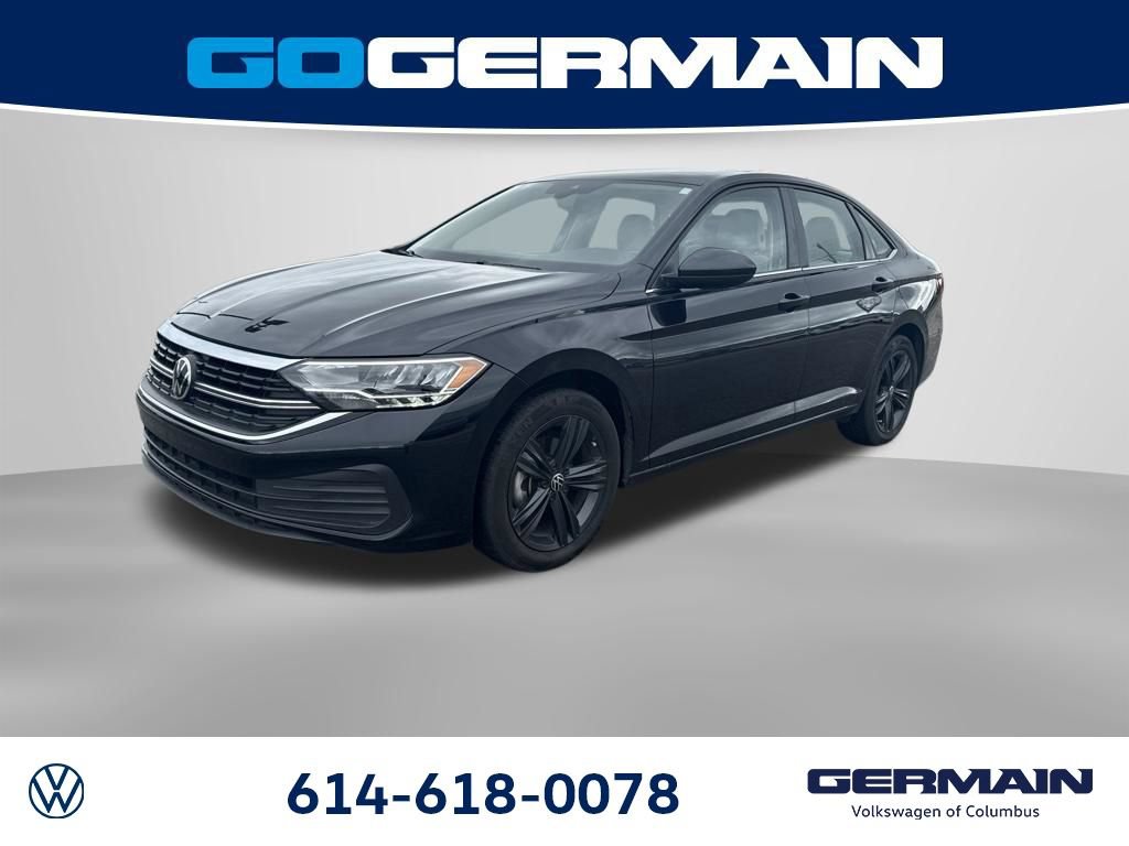 Used 2023 Volkswagen Jetta SE w/ Panoramic Sunroof Package