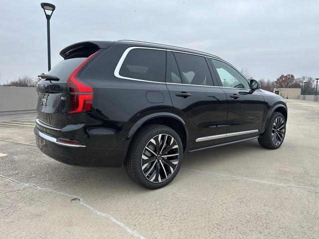 New 2026 Volvo XC90 B6 Plus w/ Protection Package Premier image 7