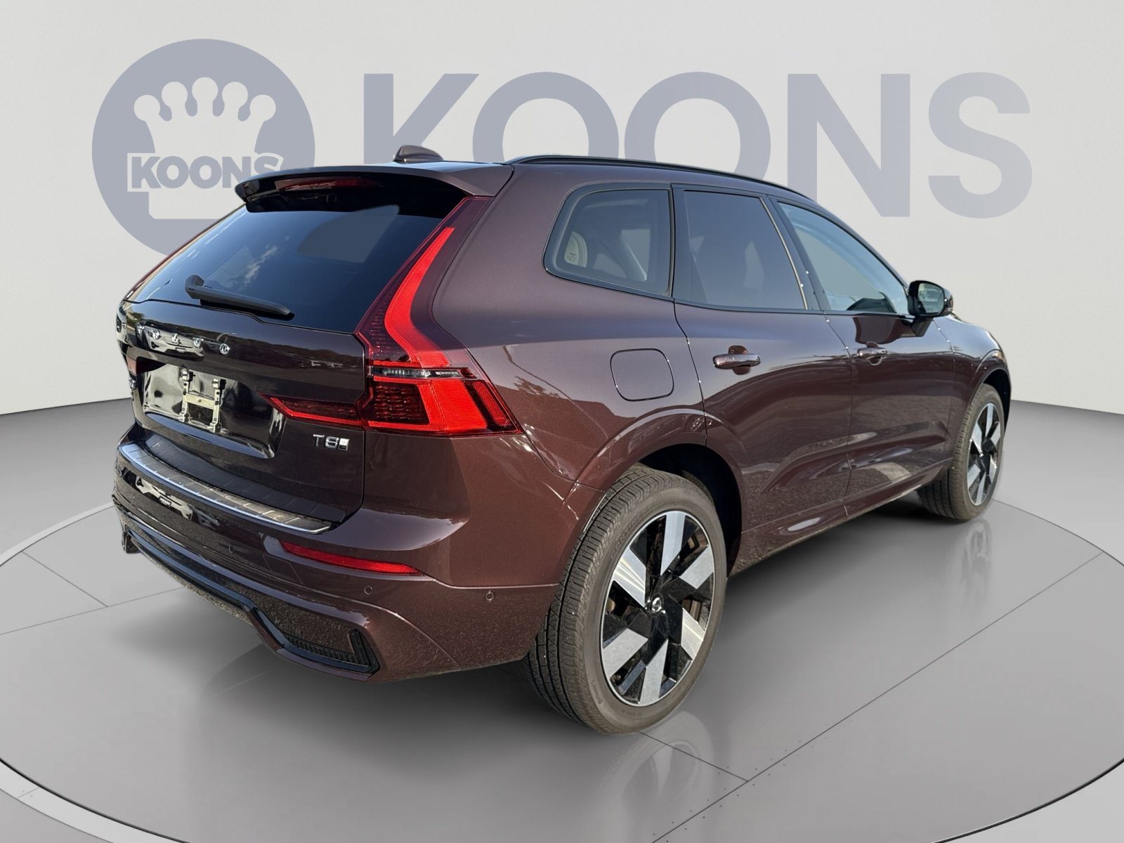 New 2026 Volvo XC60 T8 Ultra w/ Protection Package Premier AWD/4WD image 7