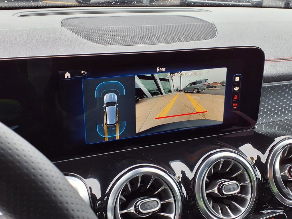 New 2024 Mercedes-Benz EQB 300 4MATIC image 16