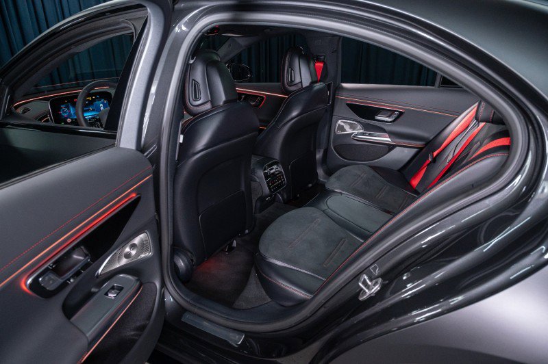 New 2026 Mercedes-Benz E 53 AMG e 4MATIC Sedan image 28