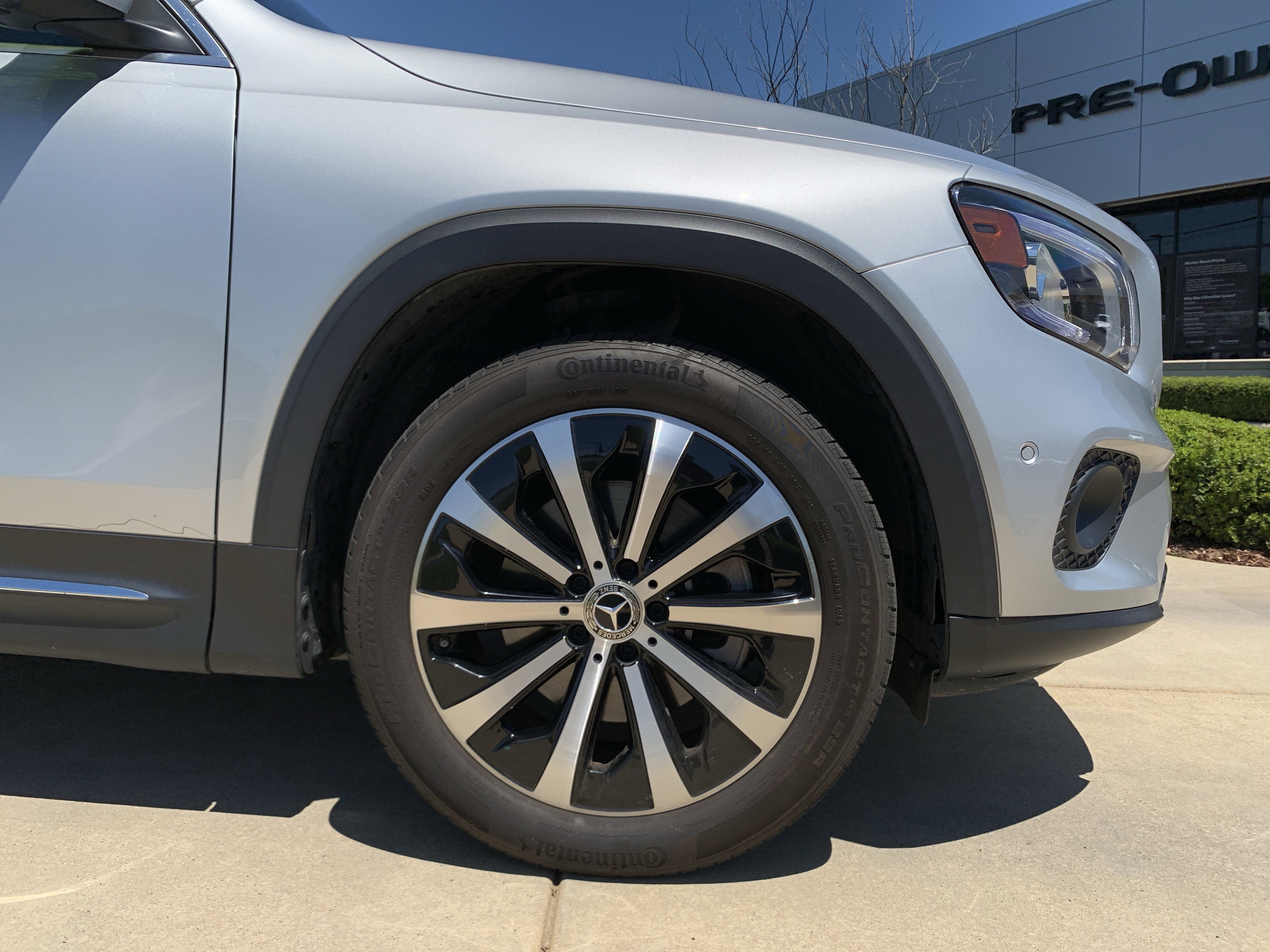 Used 2023 Mercedes-Benz GLB 250 4MATIC image 13