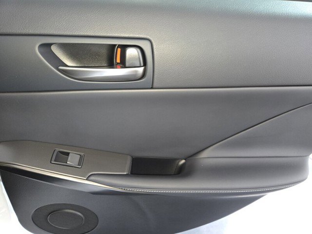 Certified 2022 Lexus IS 350 F Sport image 23