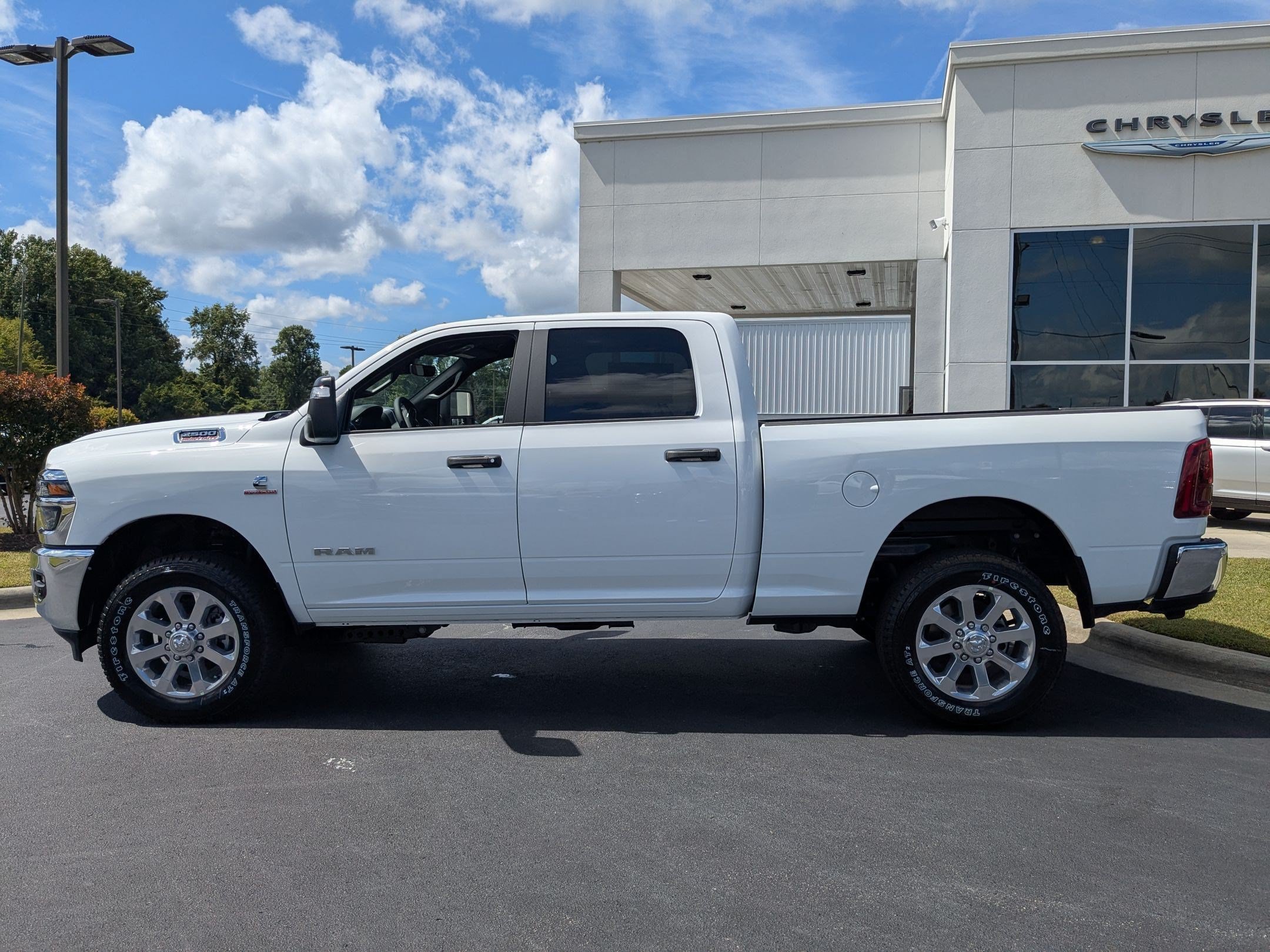 New 2026 RAM 2500 Big Horn AWD/4WD image 8