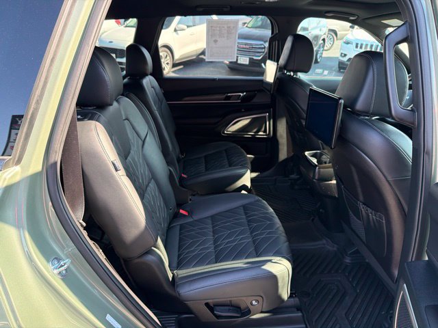 Used 2025 Kia Telluride EX X-Line AWD/4WD image 36