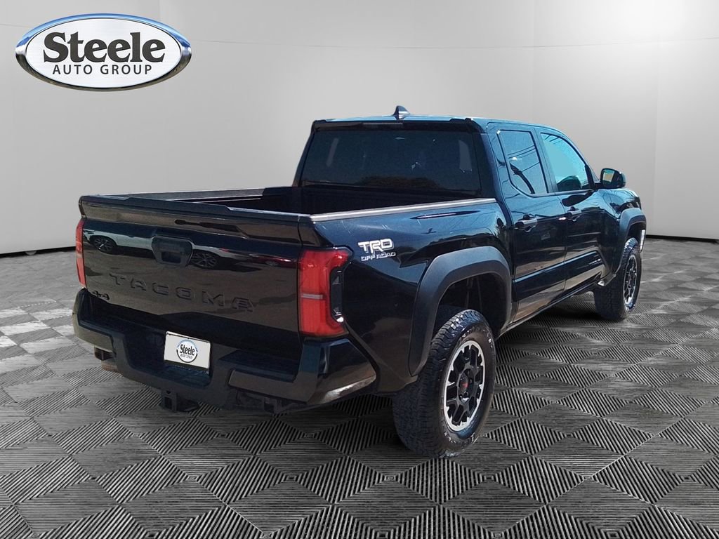 Used 2024 Toyota Tacoma TRD Off-Road image 5