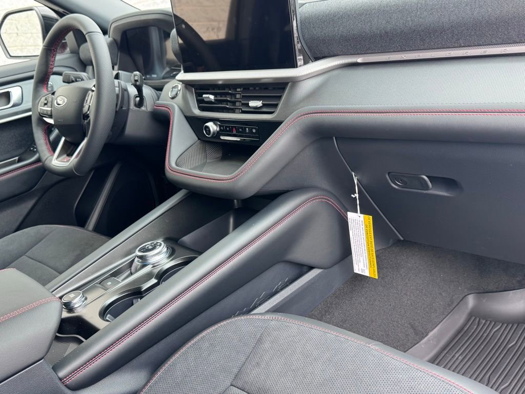 New 2026 Ford Explorer ST image 17