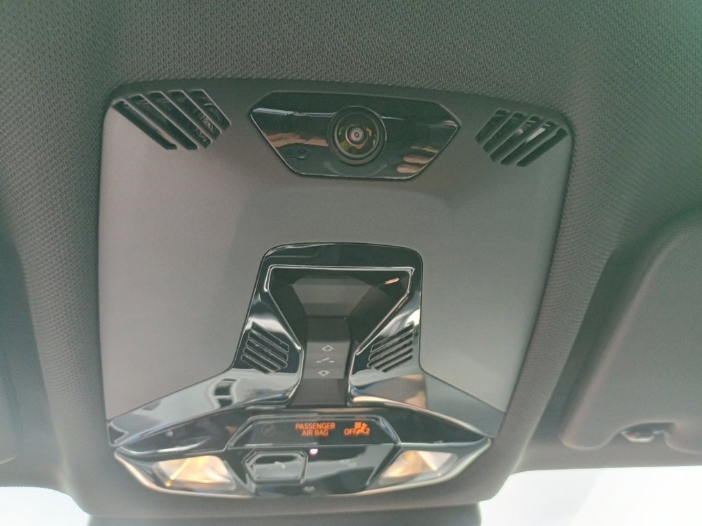 Used 2024 BMW X1 M35i w/ Premium Package image 33