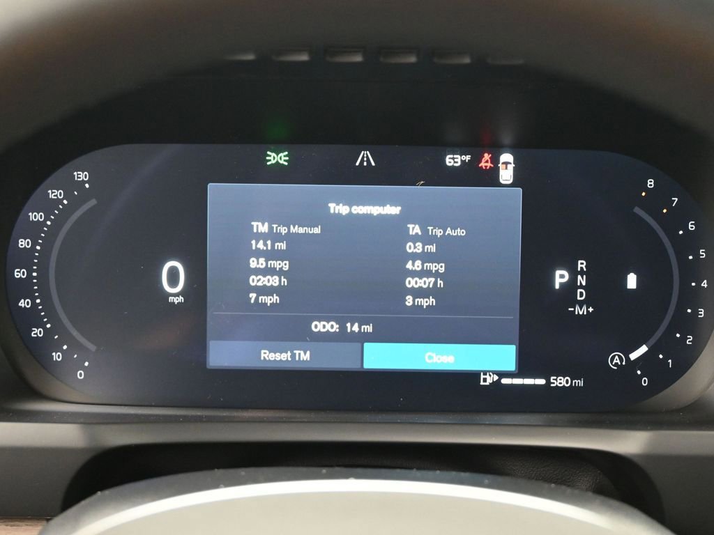 New 2026 Volvo XC90 B6 Plus w/ Protection Package Premier image 9