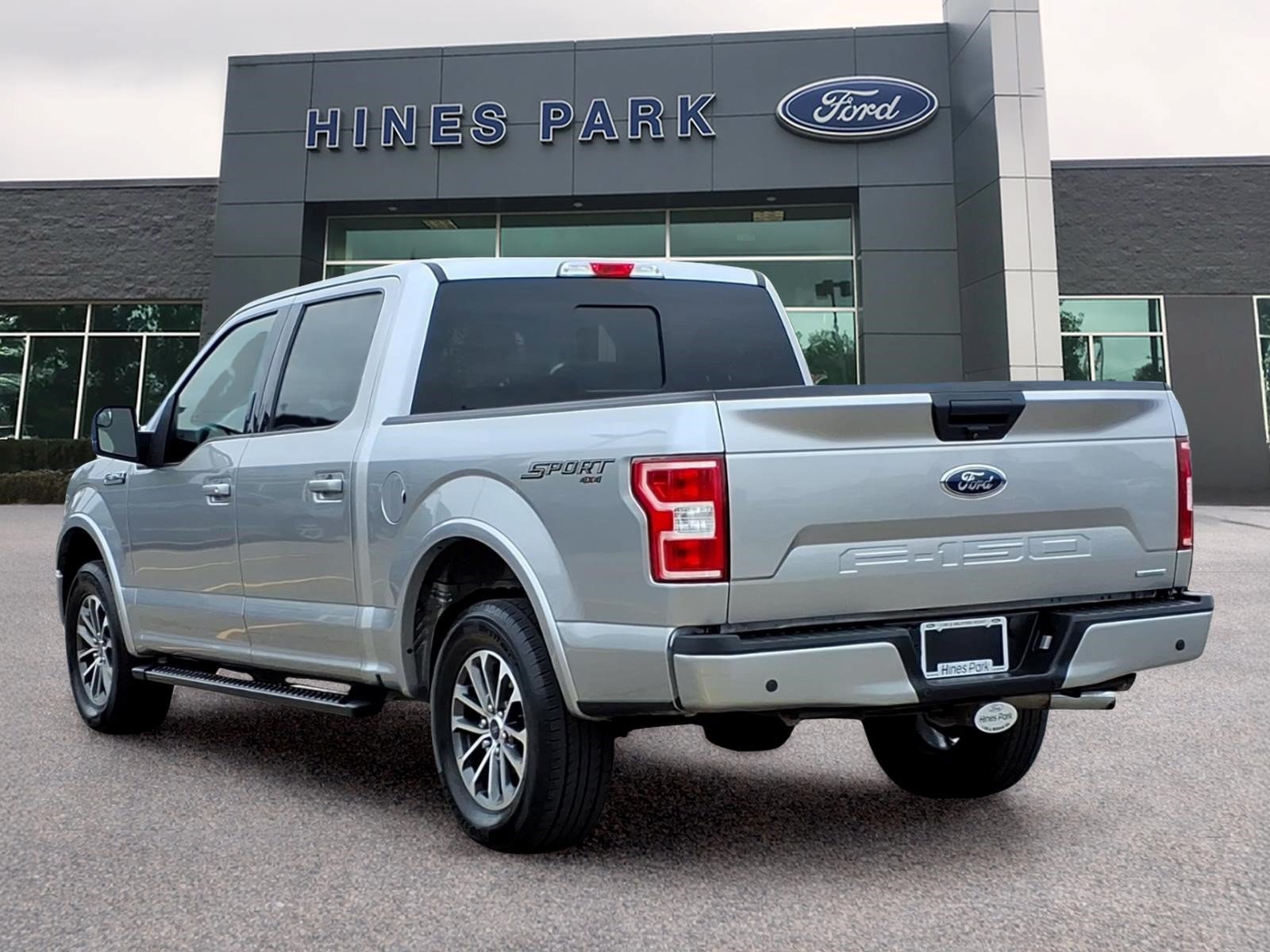 Used 2020 Ford F150 XLT w/ Equipment Group 302A Luxury AWD/4WD image 5