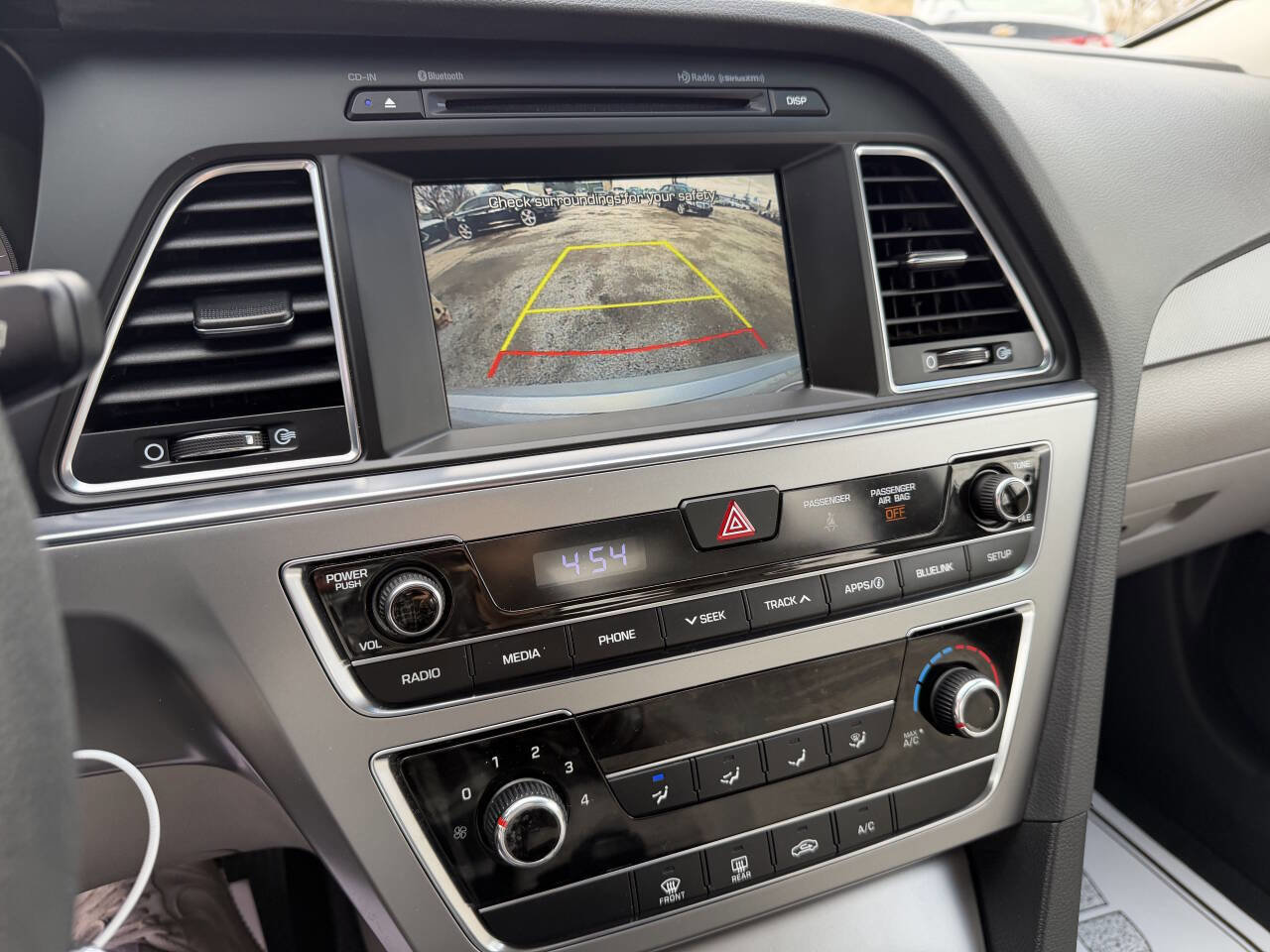 Used 2016 Hyundai Sonata SE image 14