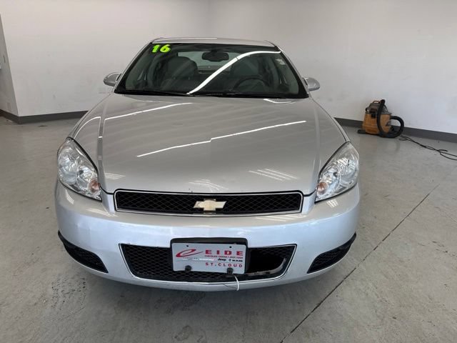 Used 2016 Chevrolet Impala LTZ FWD image 2