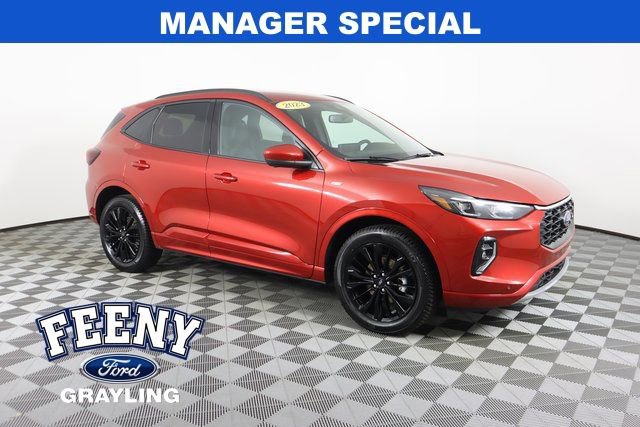 Certified 2023 Ford Escape ST-Line Elite AWD/4WD image 1