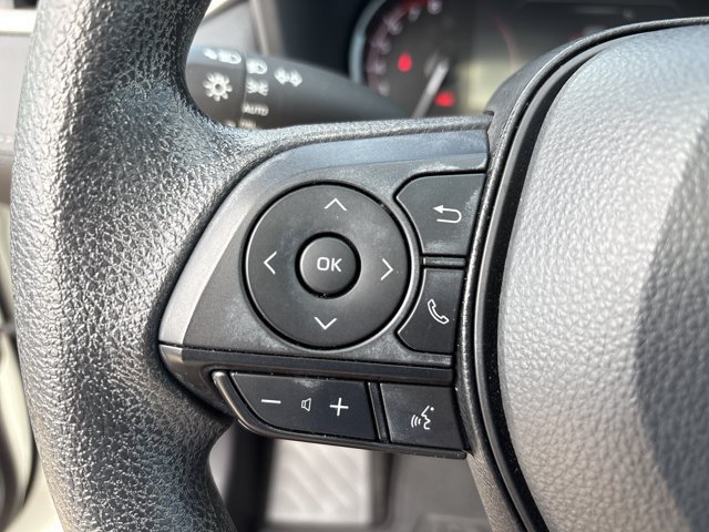 Used 2025 Toyota RAV4 XLE w/ Convenience Package FWD image 21