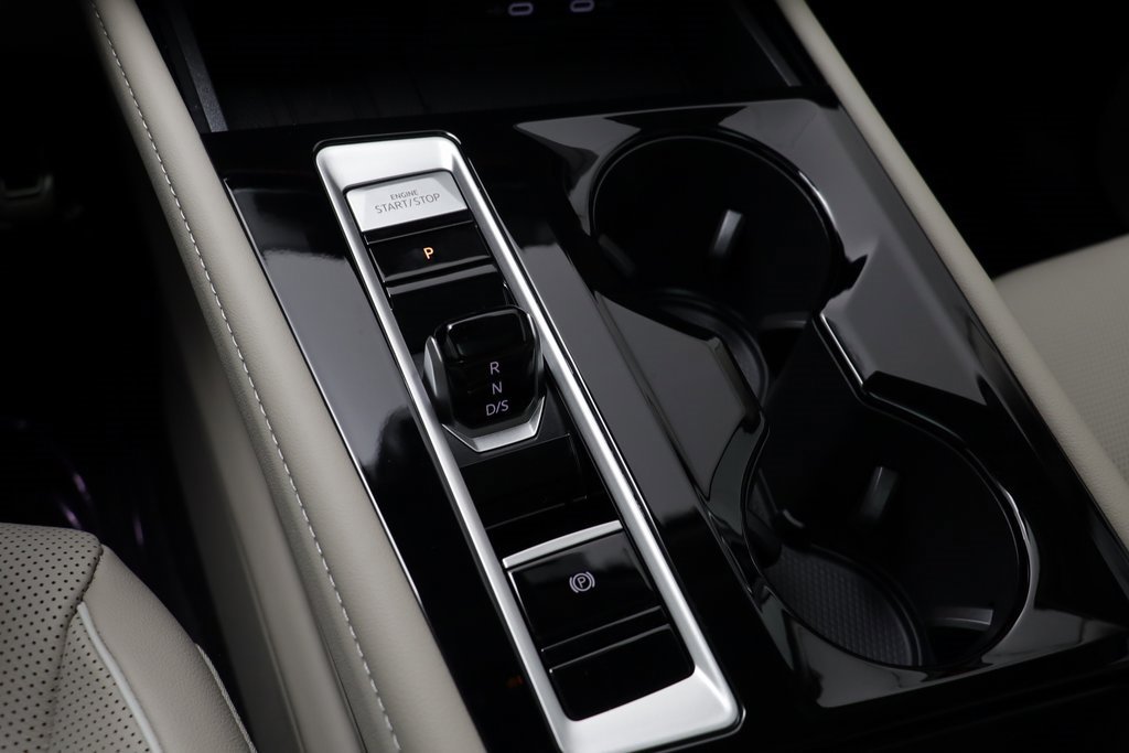 New 2026 Volkswagen Atlas SEL Premium R-Line image 12