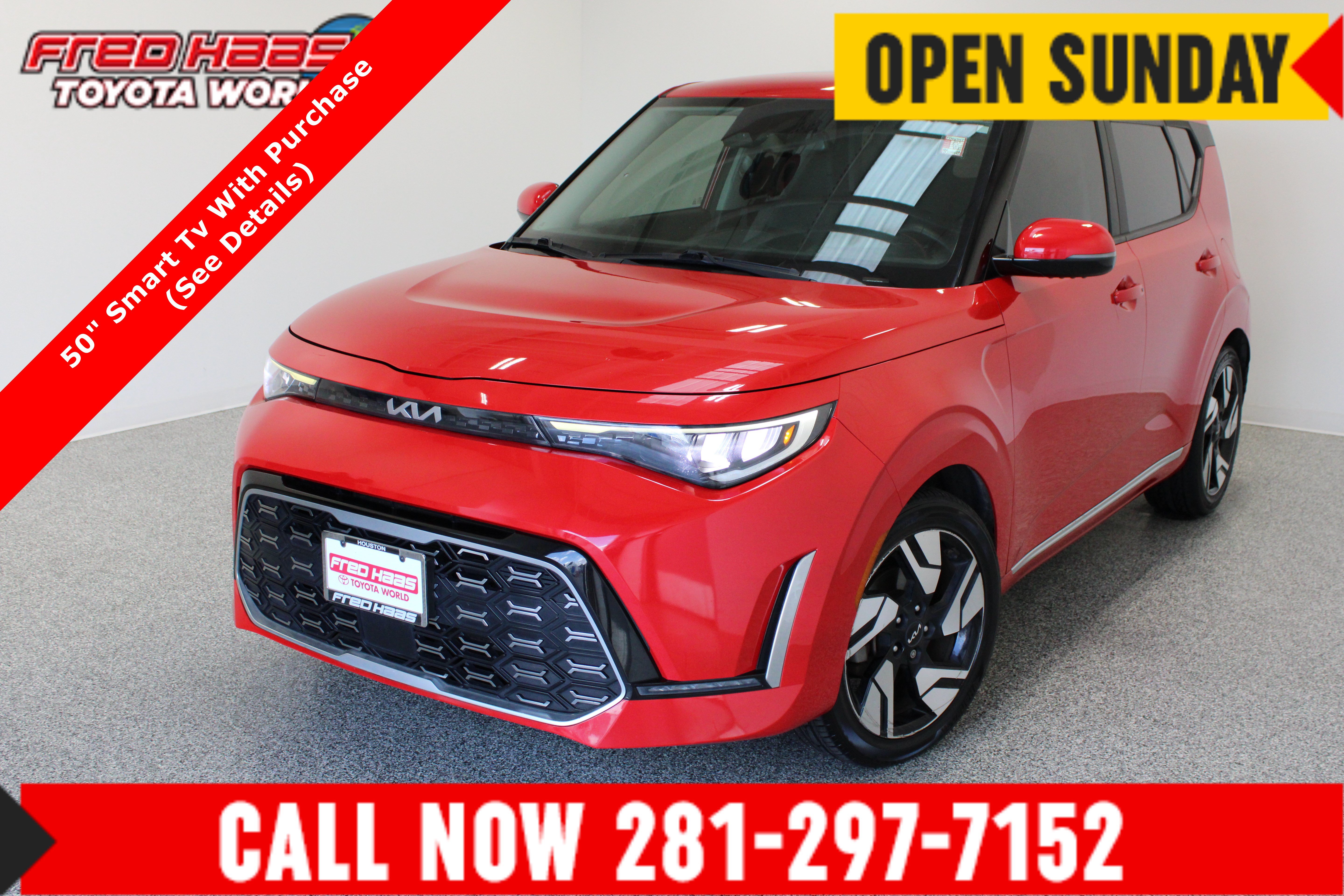 Used 2023 Kia Soul GT-Line w/ GT-Line Technology Package FWD image 1
